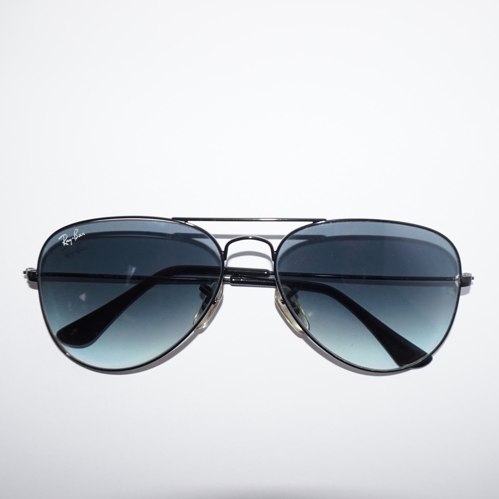 Ray Ban Aviator Sunglasses Unisex Black / Gradient